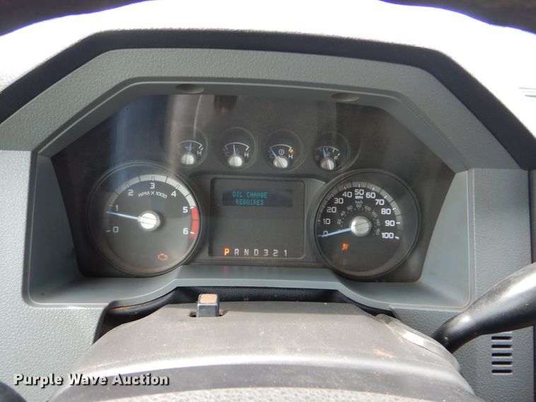 image for item DI0306 2012 Ford F550 Super Duty SuperCab flatbed truck