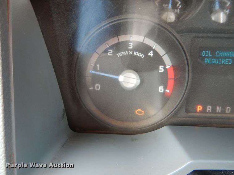 image for item DI0306 2012 Ford F550 Super Duty SuperCab flatbed truck