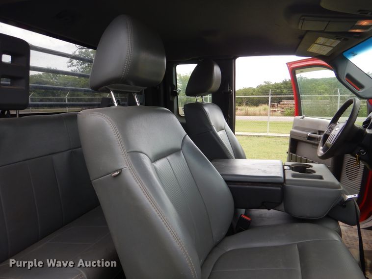 image for item DI0306 2012 Ford F550 Super Duty SuperCab flatbed truck