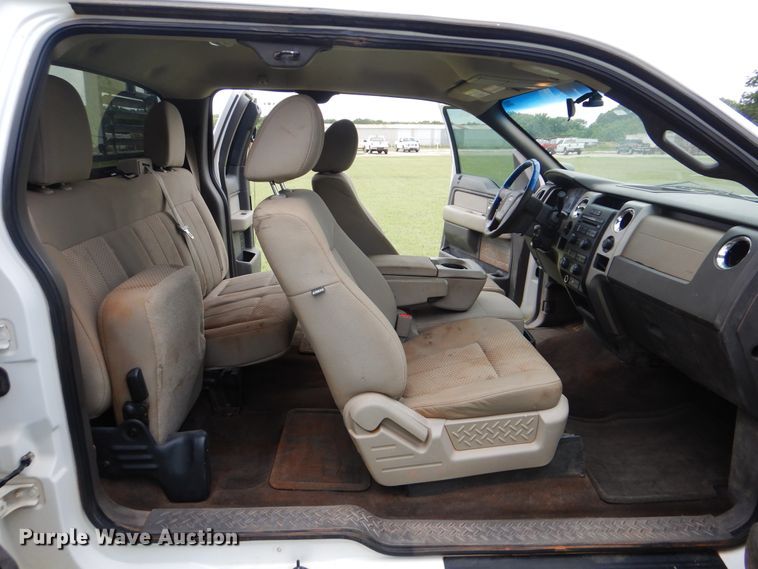 image for item DI0310 2010 Ford F150  SuperCab pickup truck