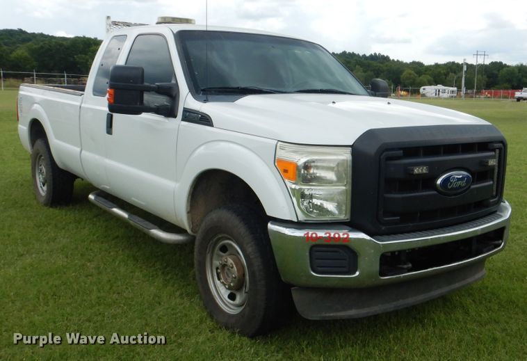 image for item DI0312 2014 Ford F250 Super Duty  SuperCab pickup truck