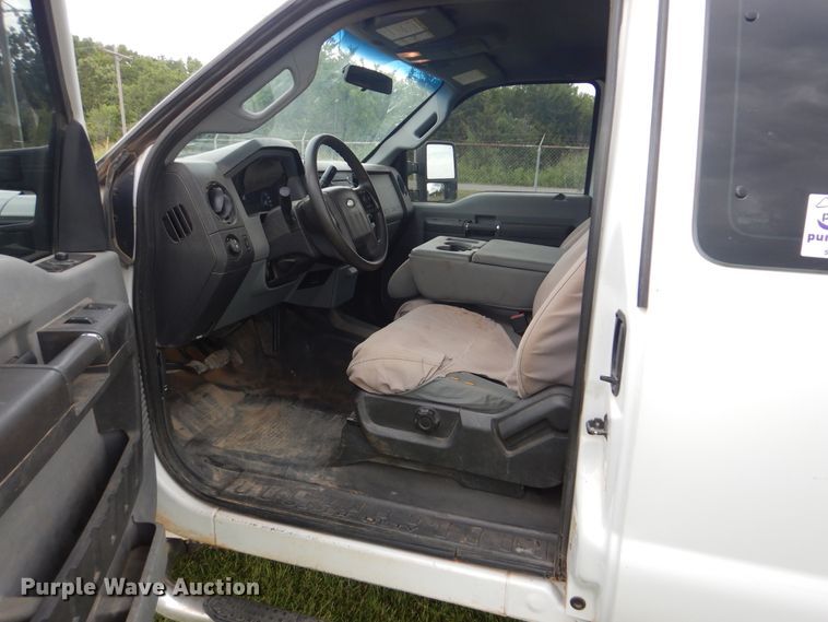 image for item DI0312 2014 Ford F250 Super Duty  SuperCab pickup truck