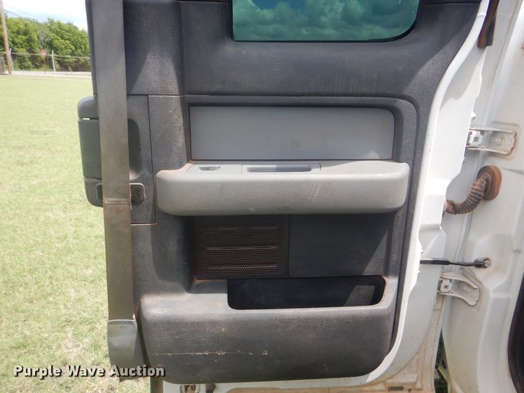 image for item DI0315 2014 Ford F150  SuperCab pickup truck