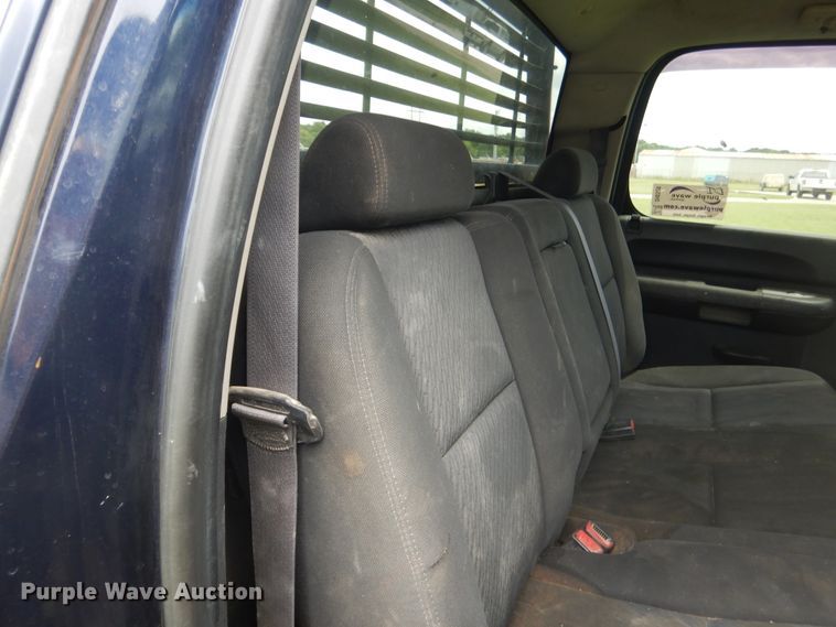 image for item DI0320 2011 Chevrolet Silverado 2500  Crew Cab pickup truck