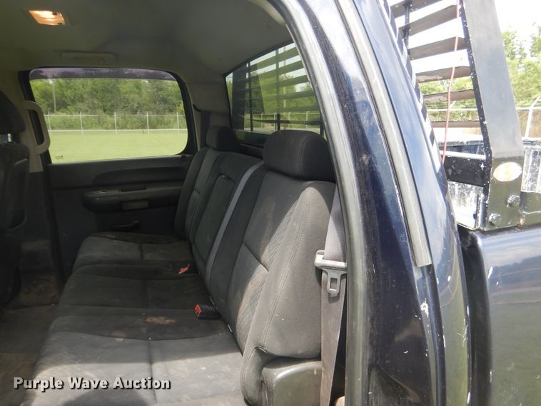 image for item DI0320 2011 Chevrolet Silverado 2500  Crew Cab pickup truck