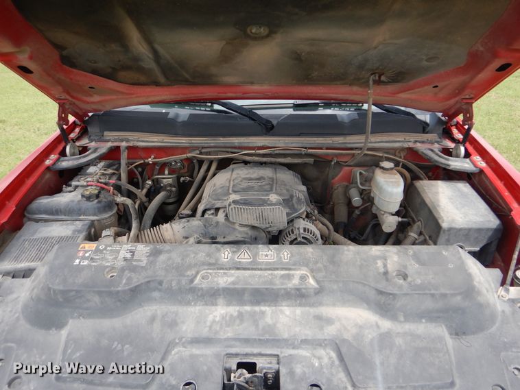 image for item DI0321 2011 Chevrolet Silverado 3500HD  Ext. Cab pickup truck