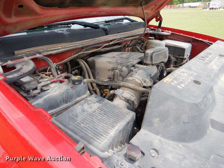 image for item DI0321 2011 Chevrolet Silverado 3500HD  Ext. Cab pickup truck