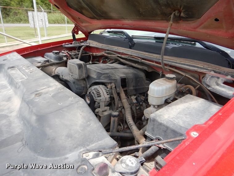 image for item DI0321 2011 Chevrolet Silverado 3500HD  Ext. Cab pickup truck