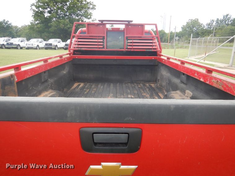 image for item DI0322 2013 Chevrolet Silverado 3500HD  Ext. Cab pickup truck