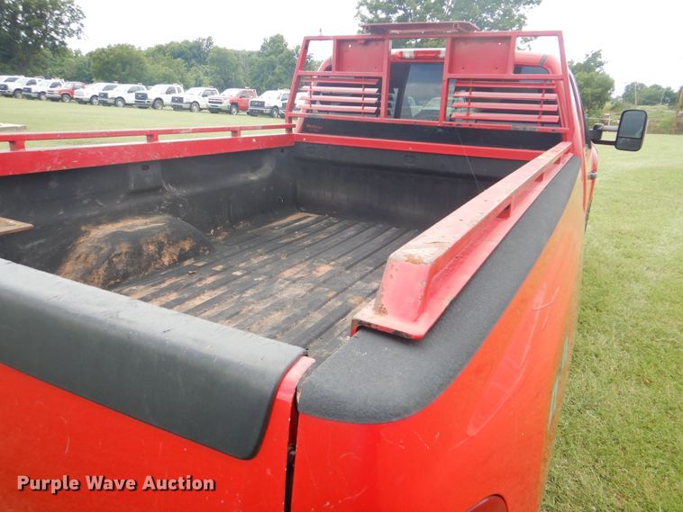 image for item DI0322 2013 Chevrolet Silverado 3500HD  Ext. Cab pickup truck