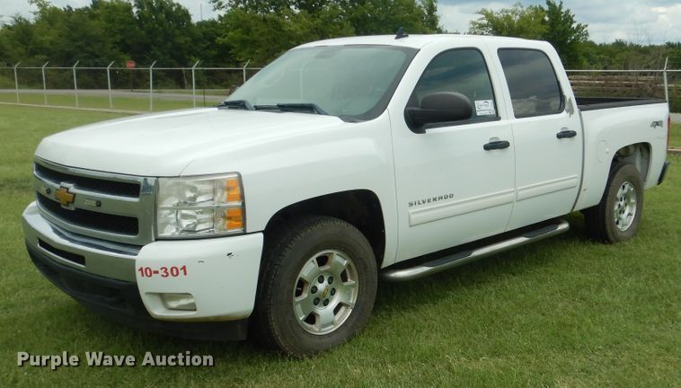 image for item DI0323 2011 Chevrolet Silverado 1500  Crew Cab pickup truck