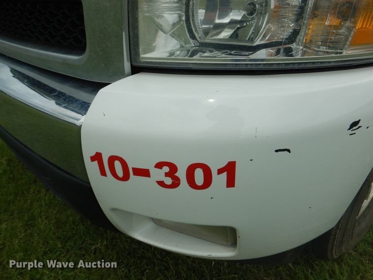 image for item DI0323 2011 Chevrolet Silverado 1500  Crew Cab pickup truck