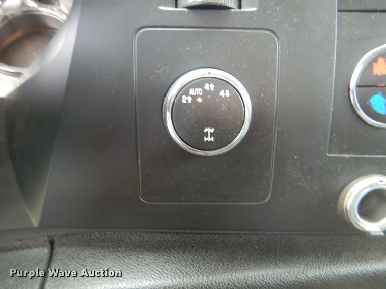 image for item DI0323 2011 Chevrolet Silverado 1500  Crew Cab pickup truck