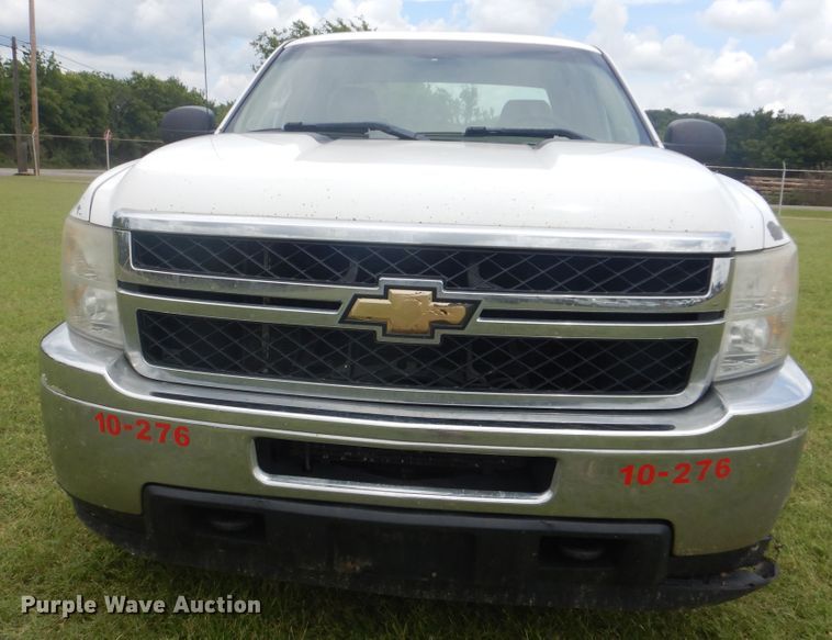 image for item DI0325 2011 Chevrolet Silverado 2500HD  Ext. Cab pickup truck