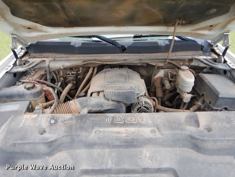 image for item DI0325 2011 Chevrolet Silverado 2500HD  Ext. Cab pickup truck