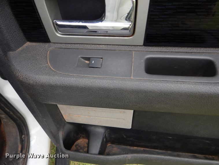 image for item DI0326 2010 Ford F150  SuperCrew pickup truck