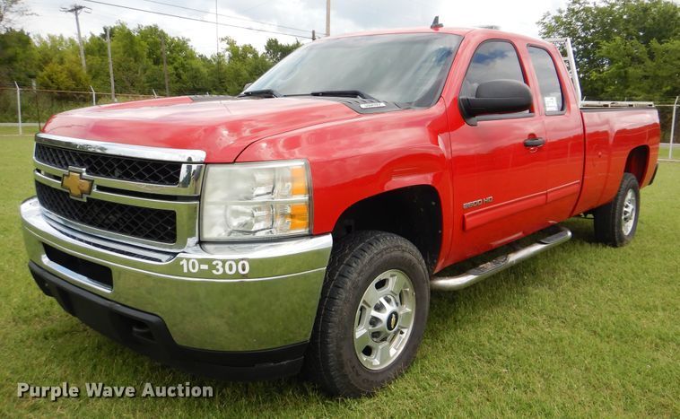 image for item DI0335 2011 Chevrolet Silverado 2500HD  Ext. Cab pickup truck