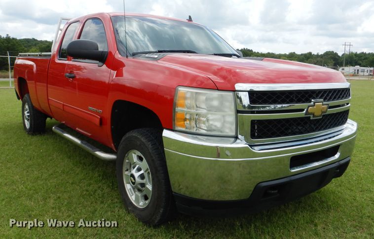 image for item DI0335 2011 Chevrolet Silverado 2500HD  Ext. Cab pickup truck