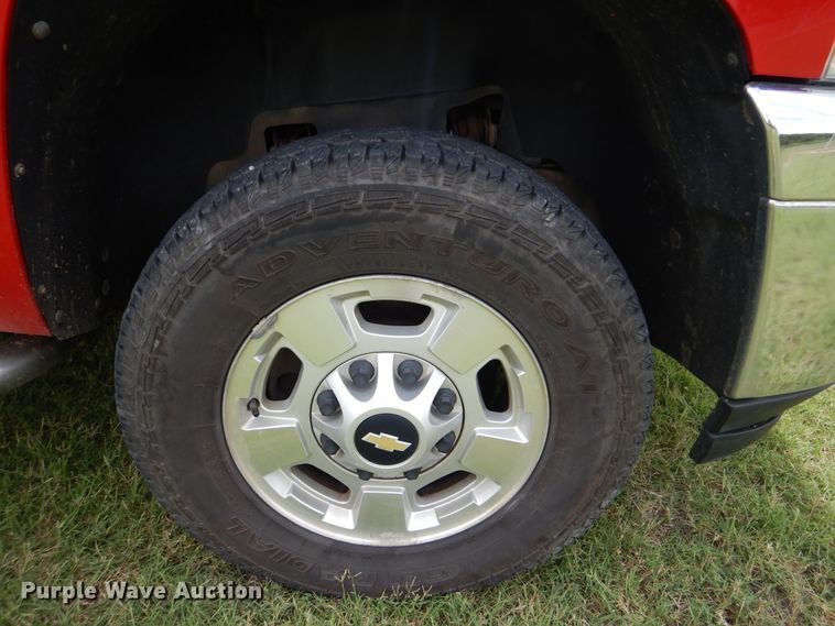 image for item DI0335 2011 Chevrolet Silverado 2500HD  Ext. Cab pickup truck