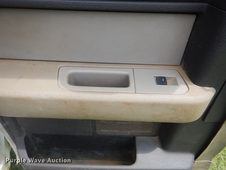 image for item DI0337 2010 Ford F150  SuperCab pickup truck