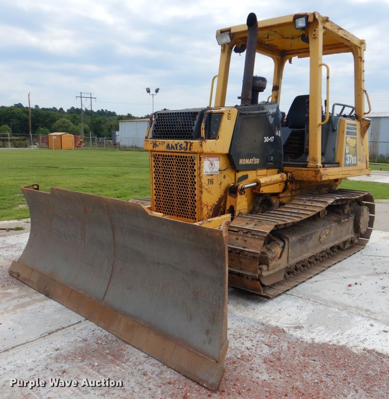 image for item DI0359 2005 Komatsu D37EX  dozer