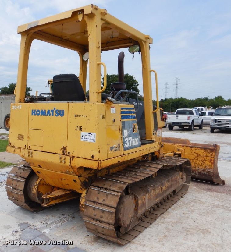image for item DI0359 2005 Komatsu D37EX  dozer