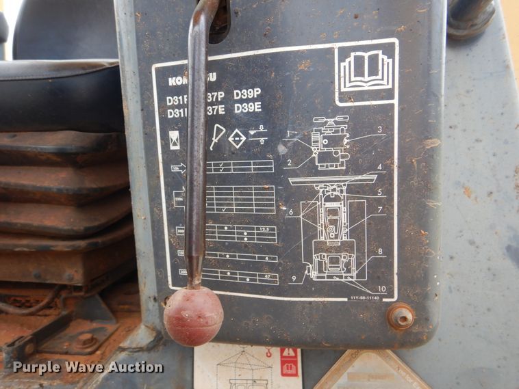 image for item DI0359 2005 Komatsu D37EX  dozer