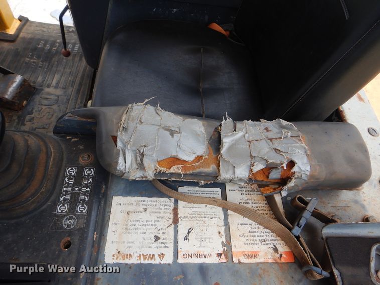 image for item DI0359 2005 Komatsu D37EX  dozer