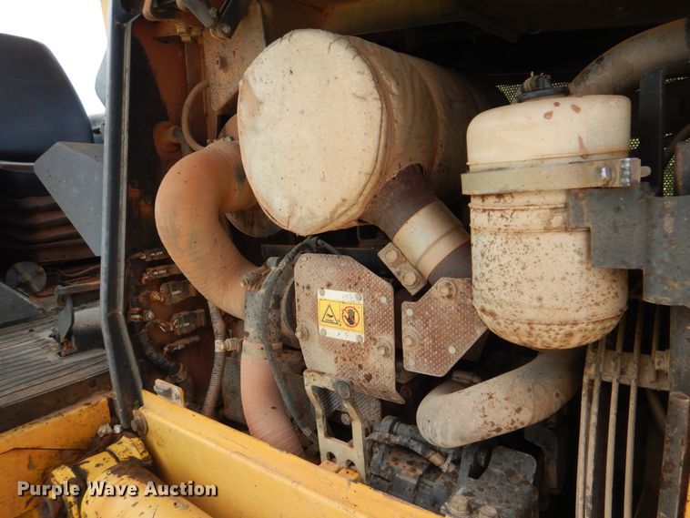 image for item DI0359 2005 Komatsu D37EX  dozer