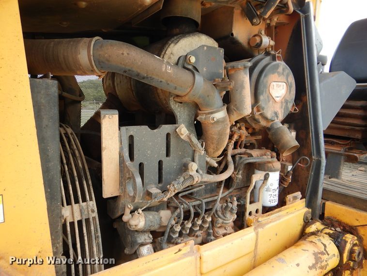 image for item DI0359 2005 Komatsu D37EX  dozer