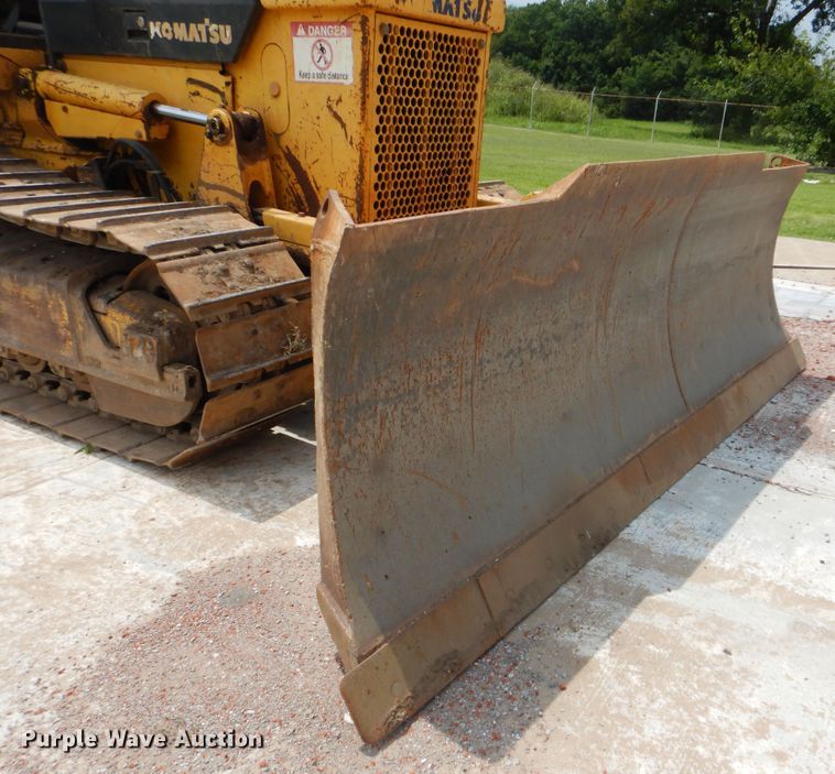 image for item DI0359 2005 Komatsu D37EX  dozer