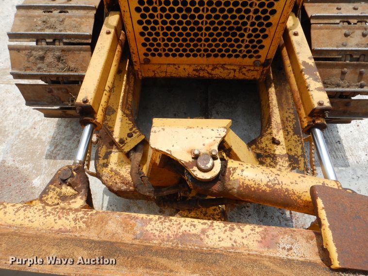 image for item DI0359 2005 Komatsu D37EX  dozer