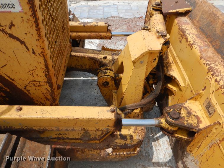 image for item DI0359 2005 Komatsu D37EX  dozer