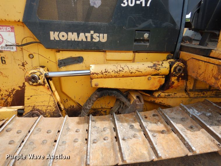image for item DI0359 2005 Komatsu D37EX  dozer