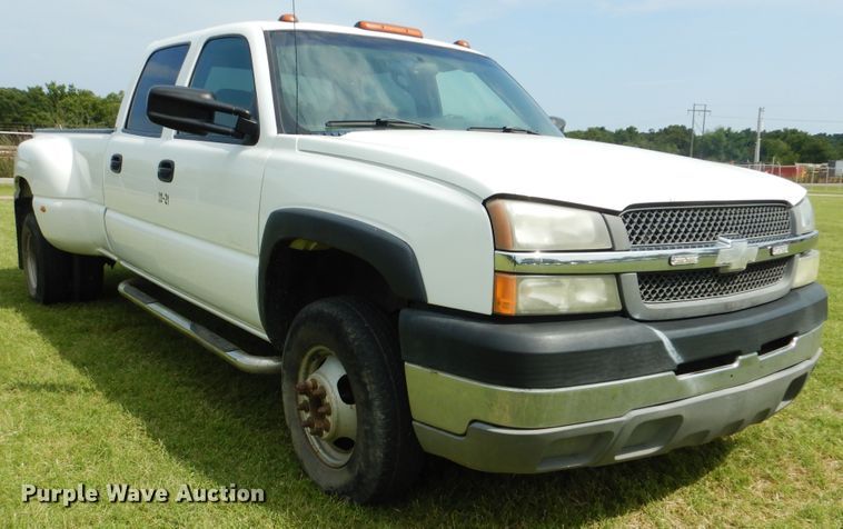 image for item DI0361 2003 Chevrolet Silverado 3500  Crew Cab pickup truck