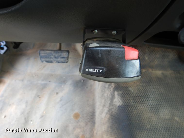 image for item DI0361 2003 Chevrolet Silverado 3500  Crew Cab pickup truck