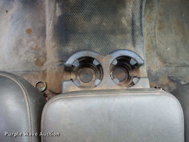 image for item DI0361 2003 Chevrolet Silverado 3500  Crew Cab pickup truck