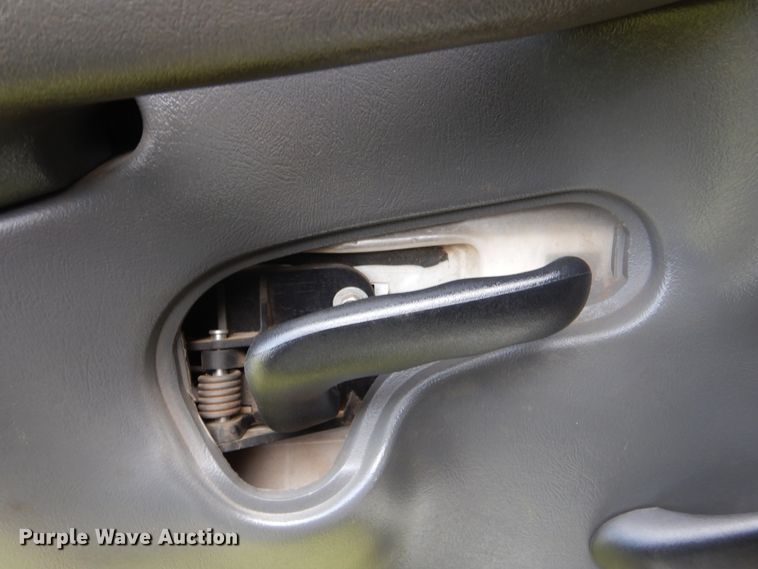 image for item DI0361 2003 Chevrolet Silverado 3500  Crew Cab pickup truck