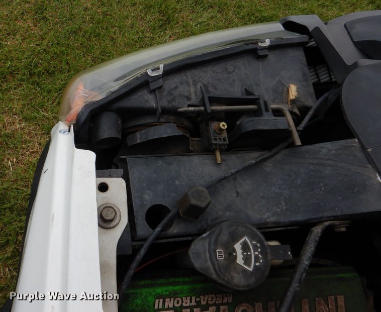 image for item DI0361 2003 Chevrolet Silverado 3500  Crew Cab pickup truck