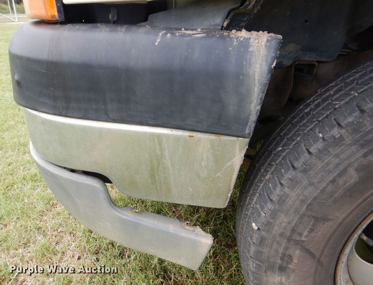 image for item DI0361 2003 Chevrolet Silverado 3500  Crew Cab pickup truck