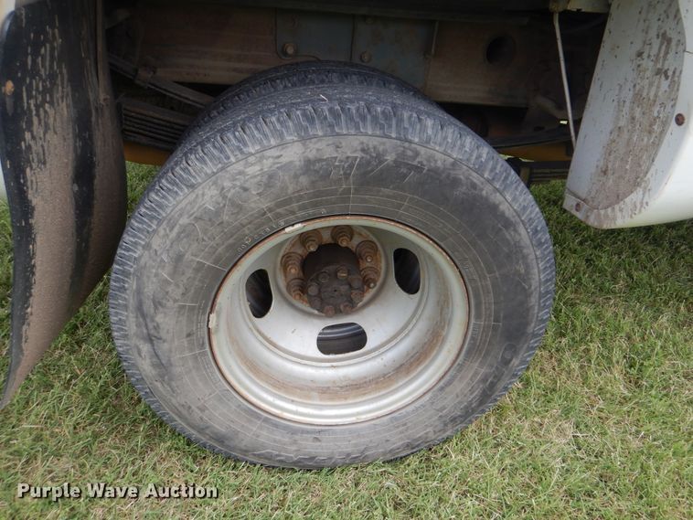 image for item DI0361 2003 Chevrolet Silverado 3500  Crew Cab pickup truck