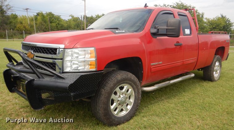 image for item DI0363 2012 Chevrolet Silverado 3500  Ext. Cab pickup truck