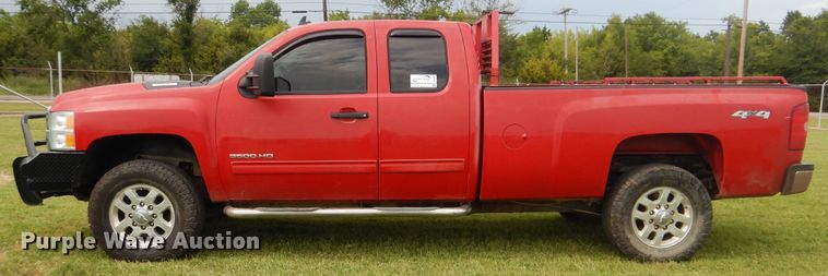 image for item DI0363 2012 Chevrolet Silverado 3500  Ext. Cab pickup truck