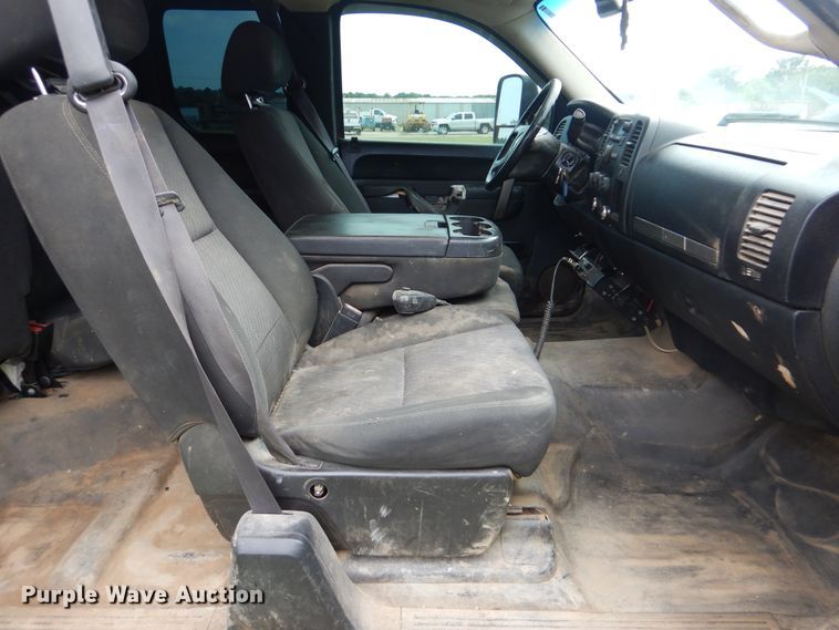 image for item DI0363 2012 Chevrolet Silverado 3500  Ext. Cab pickup truck