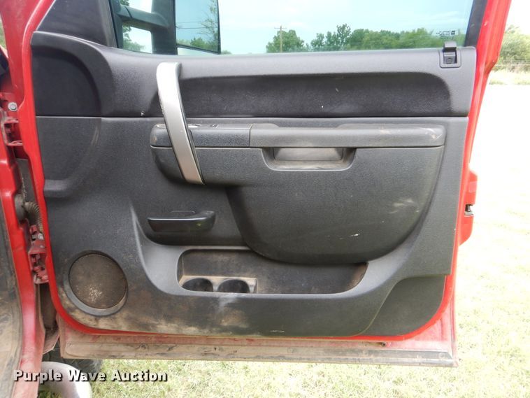 image for item DI0363 2012 Chevrolet Silverado 3500  Ext. Cab pickup truck