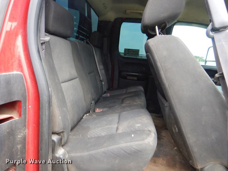 image for item DI0363 2012 Chevrolet Silverado 3500  Ext. Cab pickup truck