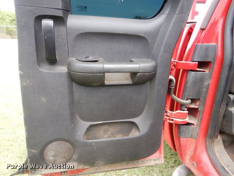 image for item DI0363 2012 Chevrolet Silverado 3500  Ext. Cab pickup truck