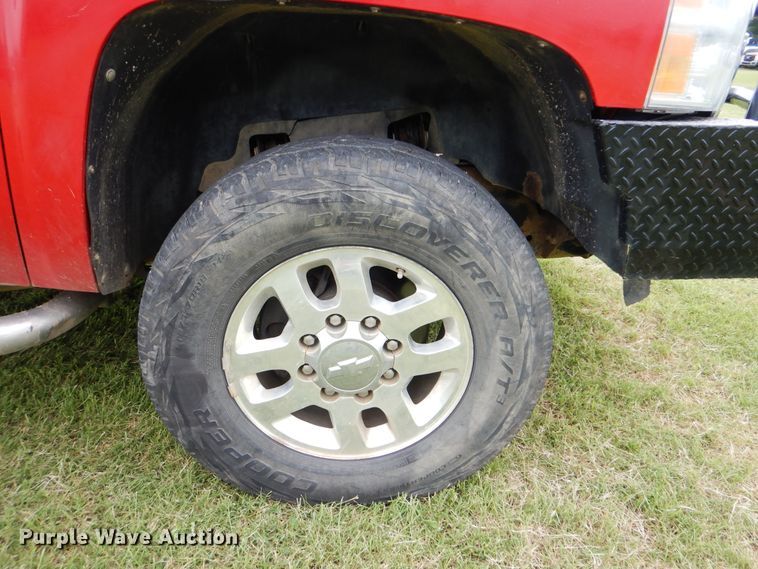 image for item DI0363 2012 Chevrolet Silverado 3500  Ext. Cab pickup truck