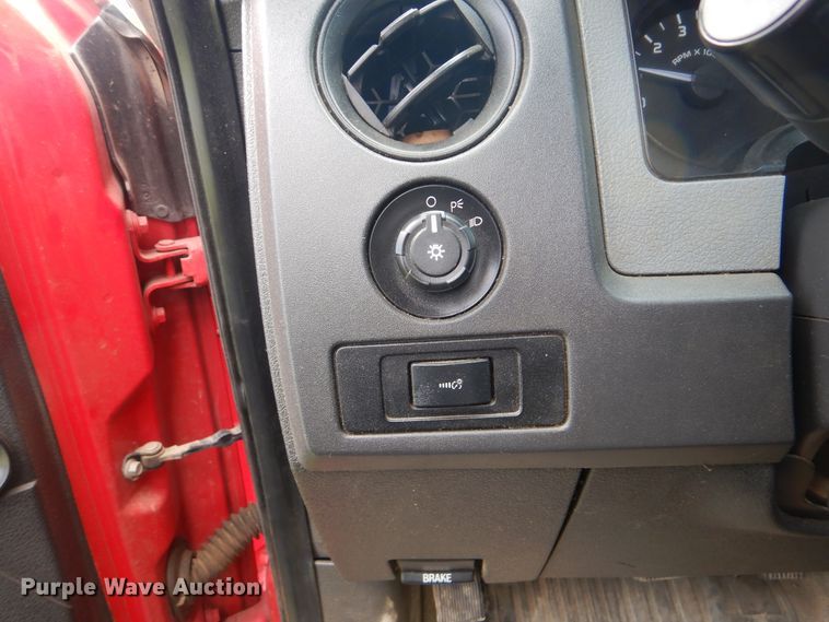 image for item DI0364 2011 Ford F150 XL  pickup truck