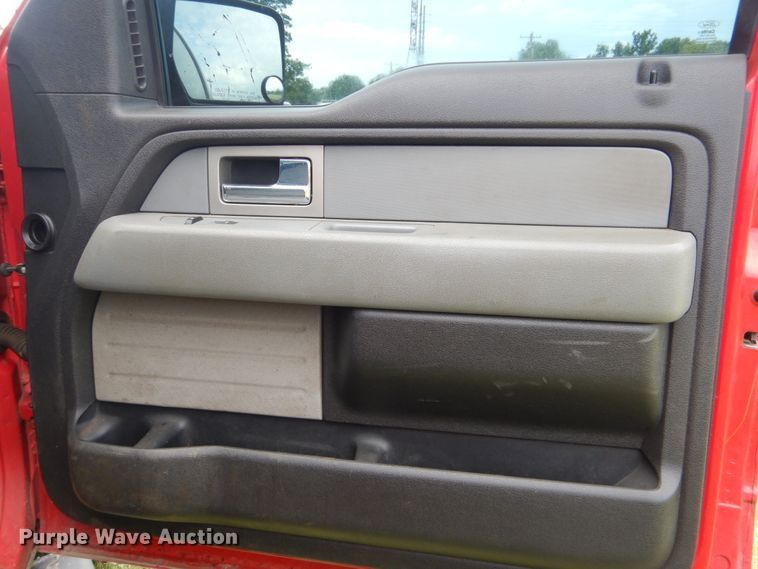 image for item DI0364 2011 Ford F150 XL  pickup truck